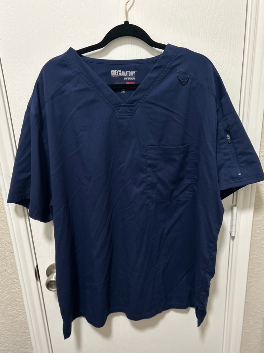 Grey's Anatomy Barco STRETCH Murphy Men's Indigo 2-Pocket V-Neck Scrub Top 2X